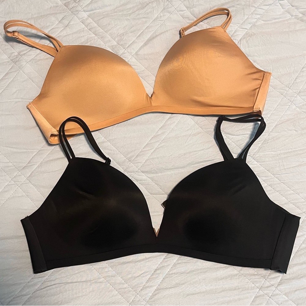 Victoria Secret 34C Wireless Bra Bundle